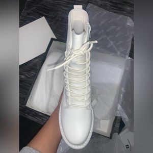 White platform boots brand new never worn.